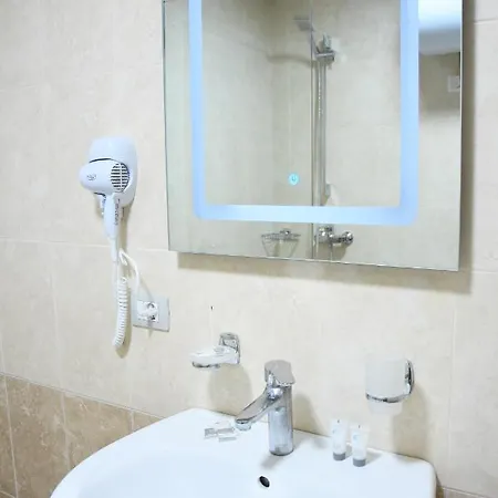 Click - Apartamento *