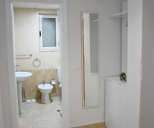 Click - Apartamento *