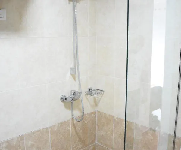 Apartamento Click - *